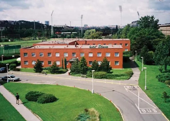 Slavia Szálloda 3*